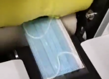 資質廠家口罩全自動包裝機生產現場